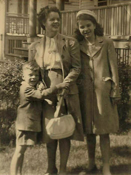 Grandma Caswell - Phillipa - Eddie - 1945 approx1