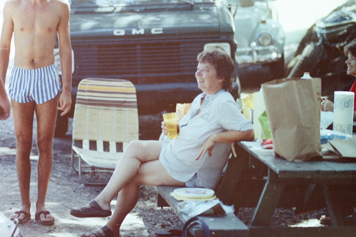 1983-mom